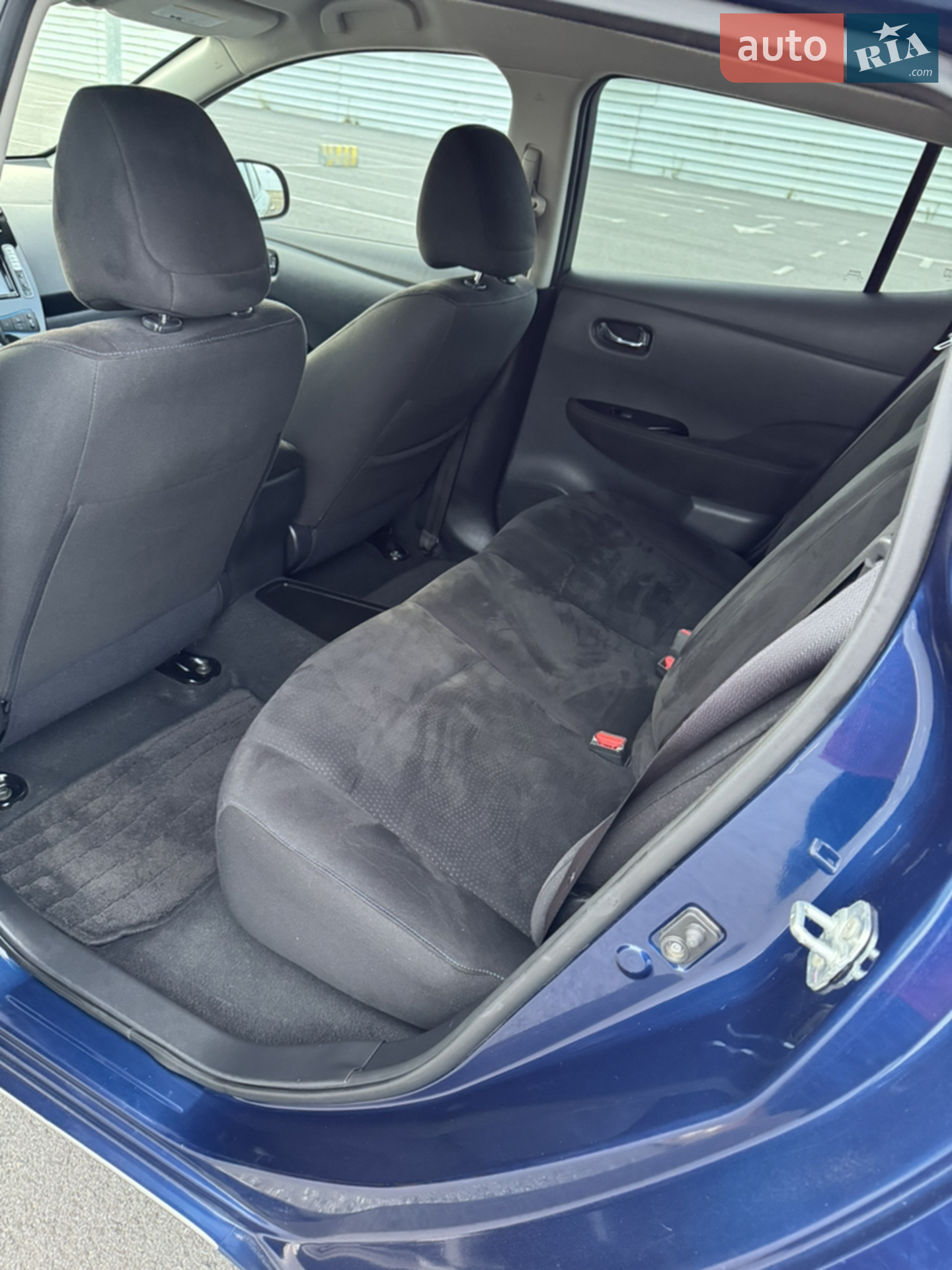 2015 Nissan Leaf - мініатюра 13