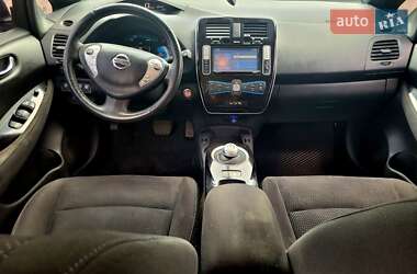 Хэтчбек Nissan Leaf 2013 в Днепре