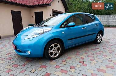 Хэтчбек Nissan Leaf 2012 в Ивано-Франковске