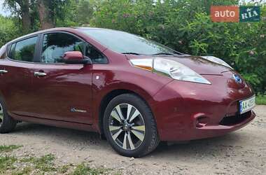 Хетчбек Nissan Leaf 2016 в Києві
