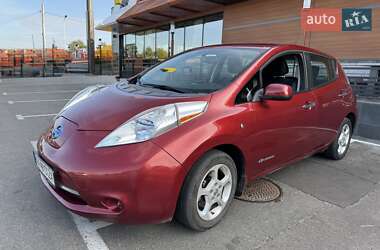 Хетчбек Nissan Leaf 2014 в Києві
