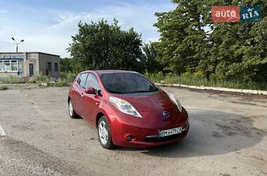 Хэтчбек Nissan Leaf 2012 в Ромнах