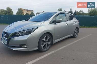 Хэтчбек Nissan Leaf 2018 в Ивано-Франковске