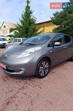 Хэтчбек Nissan Leaf 2016 в Ровно