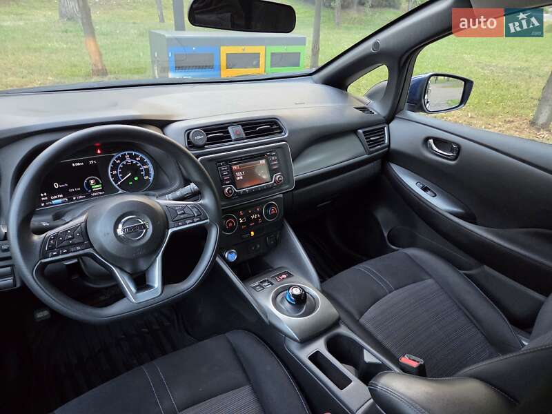Хетчбек Nissan Leaf 2018 в Києві фото 5 Хетчбек Nissan Leaf 2018 в Києві