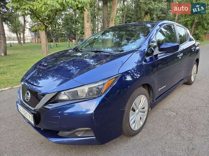 Хетчбек Nissan Leaf 2018 в Києві фото 11 Хетчбек Nissan Leaf 2018 в Києві