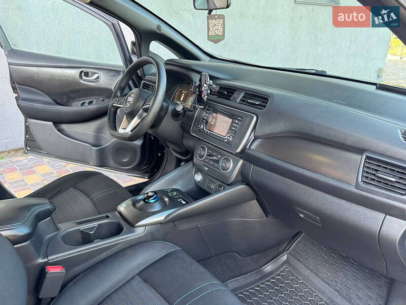 Хэтчбек Nissan Leaf 2018 в Броварах фото 5 Хэтчбек Nissan Leaf 2018 в Броварах