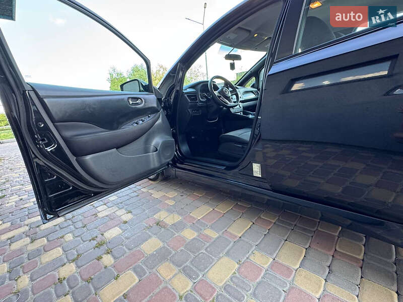 Хэтчбек Nissan Leaf 2018 в Броварах фото 8 Хэтчбек Nissan Leaf 2018 в Броварах