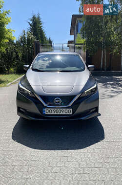 Хэтчбек Nissan Leaf 2018 в Одессе