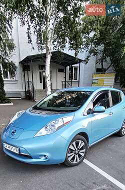 Хетчбек Nissan Leaf 2015 в Черкасах