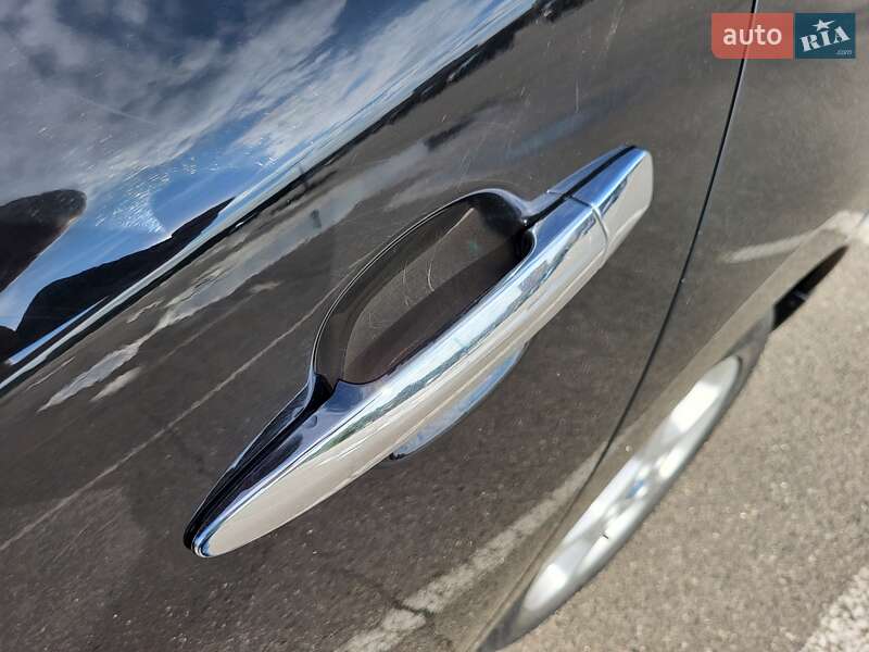 Хэтчбек Nissan Leaf 2014 в Киеве фото 30 Хэтчбек Nissan Leaf 2014 в Киеве
