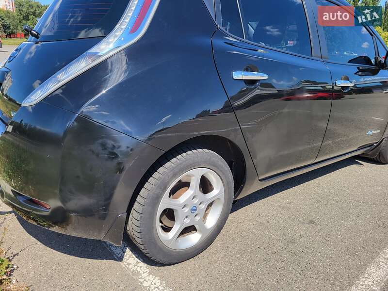 Хэтчбек Nissan Leaf 2014 в Киеве фото 60 Хэтчбек Nissan Leaf 2014 в Киеве