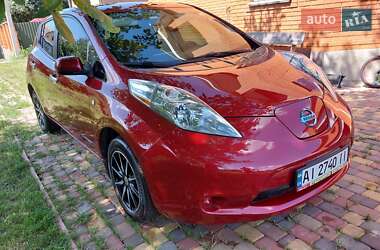 Хетчбек Nissan Leaf 2015 в Києві