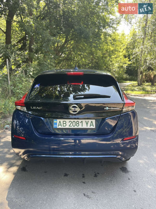 Хэтчбек Nissan Leaf 2021 в Виннице