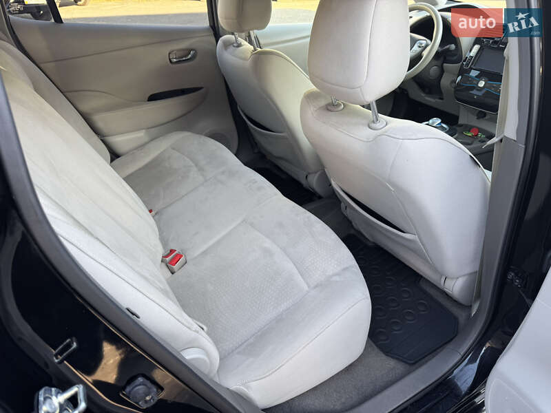 Хэтчбек Nissan Leaf 2012 в Одессе фото 9 Хэтчбек Nissan Leaf 2012 в Одессе