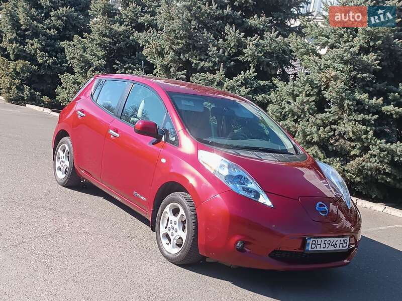 Nissan Leaf 2011