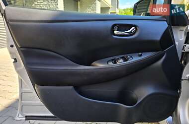 Хэтчбек Nissan Leaf 2018 в Хмельницком