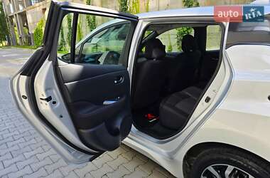 Хэтчбек Nissan Leaf 2018 в Хмельницком