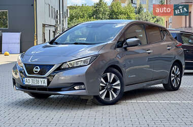 Хэтчбек Nissan Leaf 2018 в Ужгороде