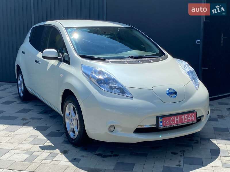 Nissan Leaf 2011