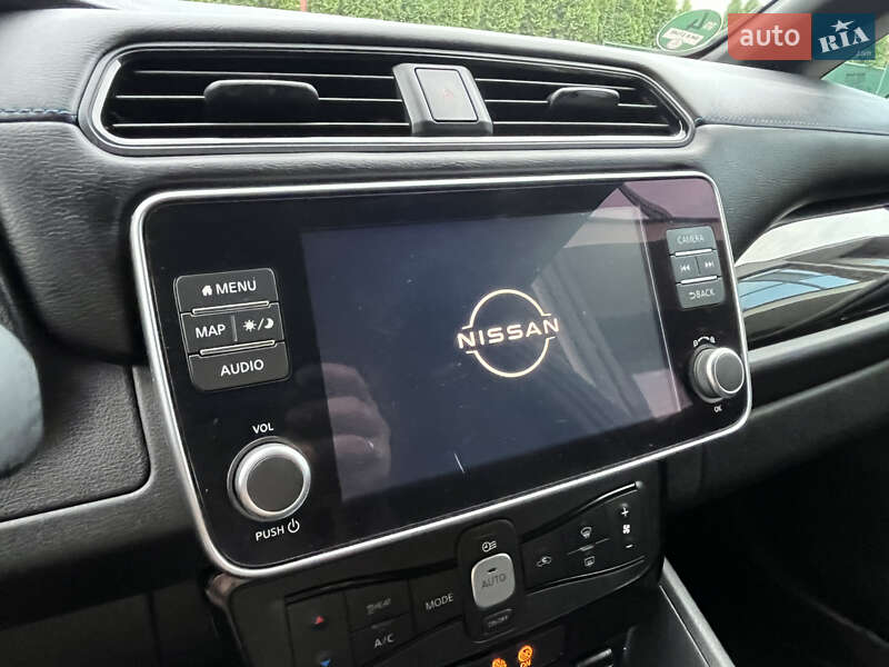 Хэтчбек Nissan Leaf 2022 в Черновцах