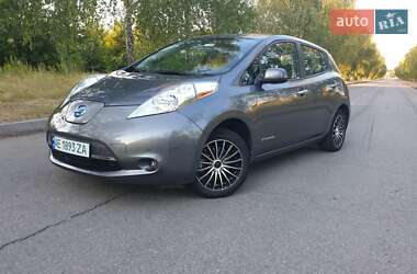 Хетчбек Nissan Leaf 2017 в Запоріжжі