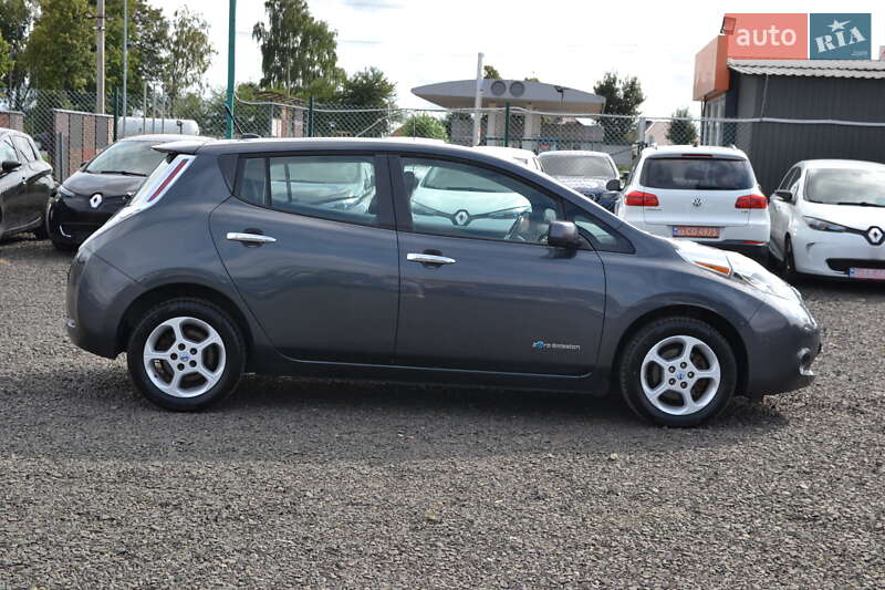 Хетчбек Nissan Leaf 2014 в Луцьку