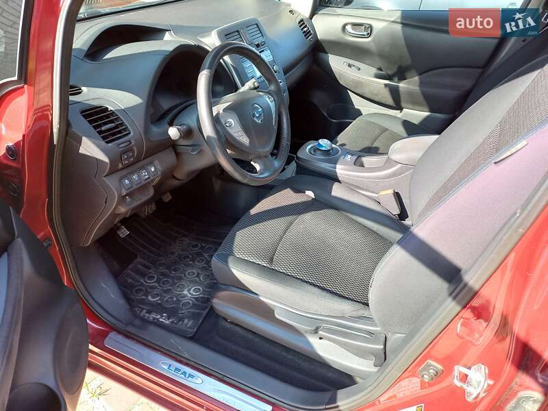 Хэтчбек Nissan Leaf 2014 в Виннице фото 9 Хэтчбек Nissan Leaf 2014 в Виннице