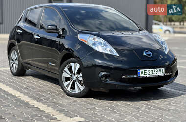 Хетчбек Nissan Leaf 2013 в Кривому Розі