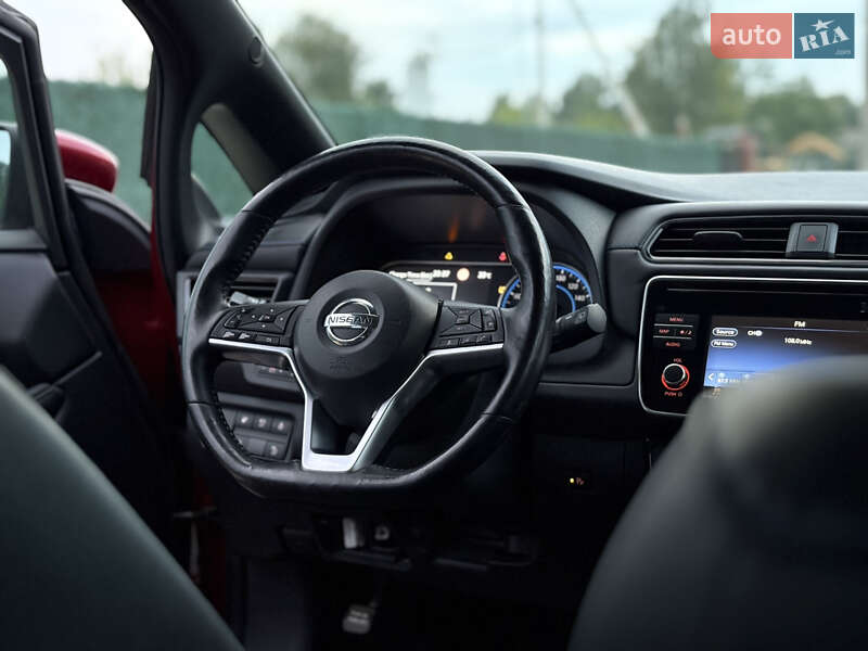 Хэтчбек Nissan Leaf 2019 в Луцке фото 26 Хэтчбек Nissan Leaf 2019 в Луцке