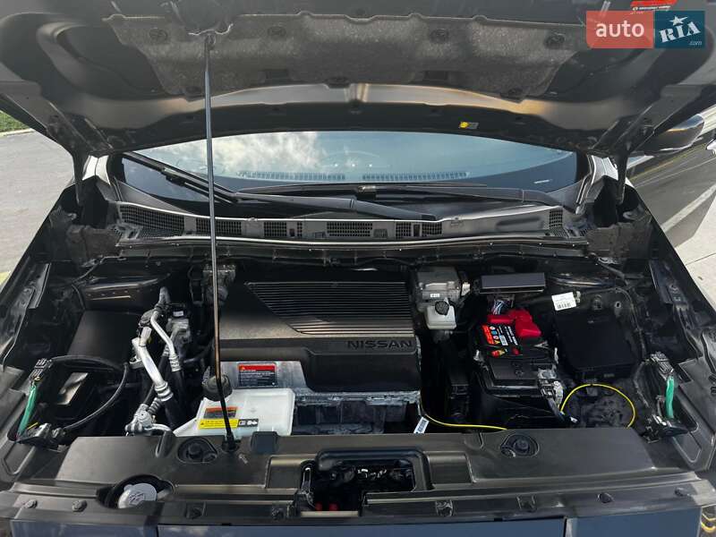 Хэтчбек Nissan Leaf 2018 в Бердичеве