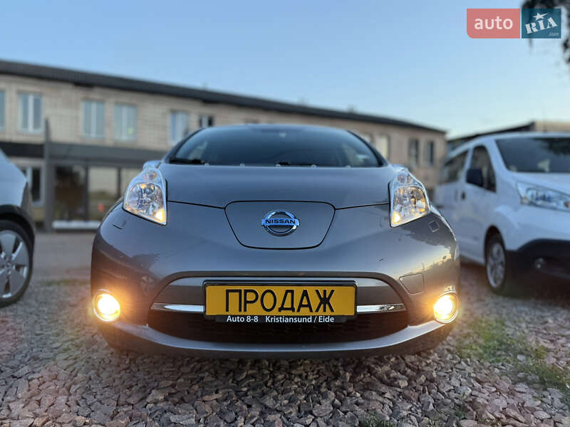 Хэтчбек Nissan Leaf 2015 в Житомире фото 7 Хэтчбек Nissan Leaf 2015 в Житомире