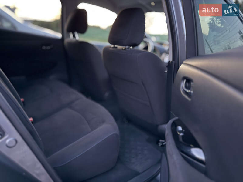 Хэтчбек Nissan Leaf 2015 в Житомире фото 14 Хэтчбек Nissan Leaf 2015 в Житомире