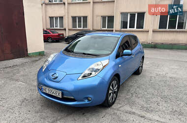 Хетчбек Nissan Leaf 2013 в Кам'янському