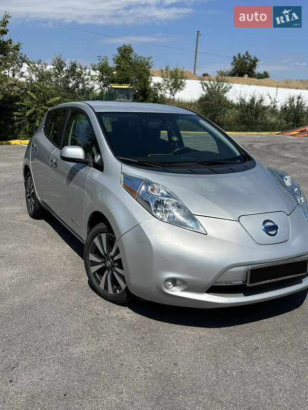 Хэтчбек Nissan Leaf 2016 в Ужгороде фото 8 Хэтчбек Nissan Leaf 2016 в Ужгороде