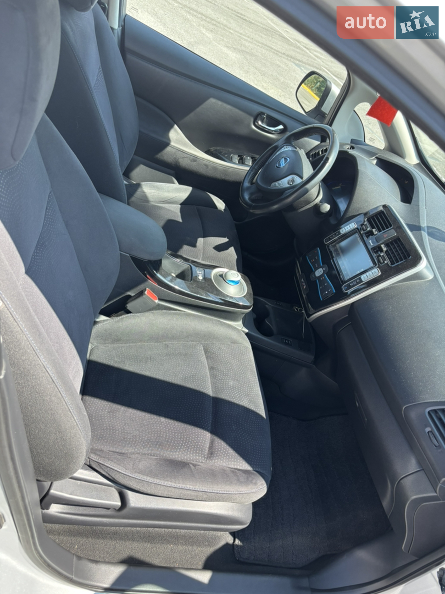 2016 Nissan Leaf - мініатюра 11