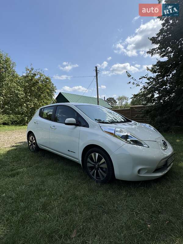 Nissan Leaf 2015