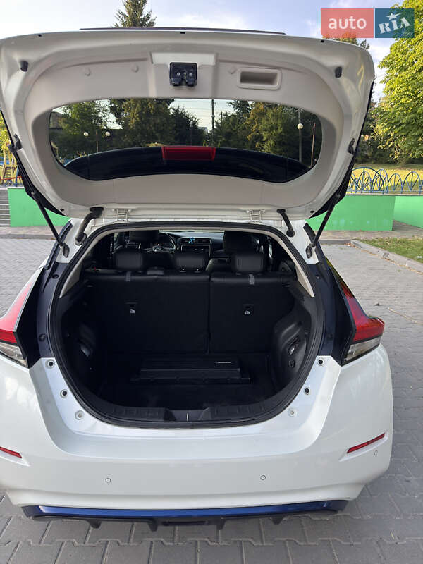 Хэтчбек Nissan Leaf 2018 в Тернополе фото 12 Хэтчбек Nissan Leaf 2018 в Тернополе