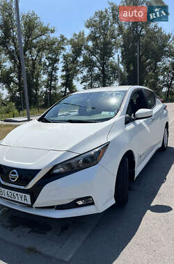 Хэтчбек Nissan Leaf 2018 в Кременчуге