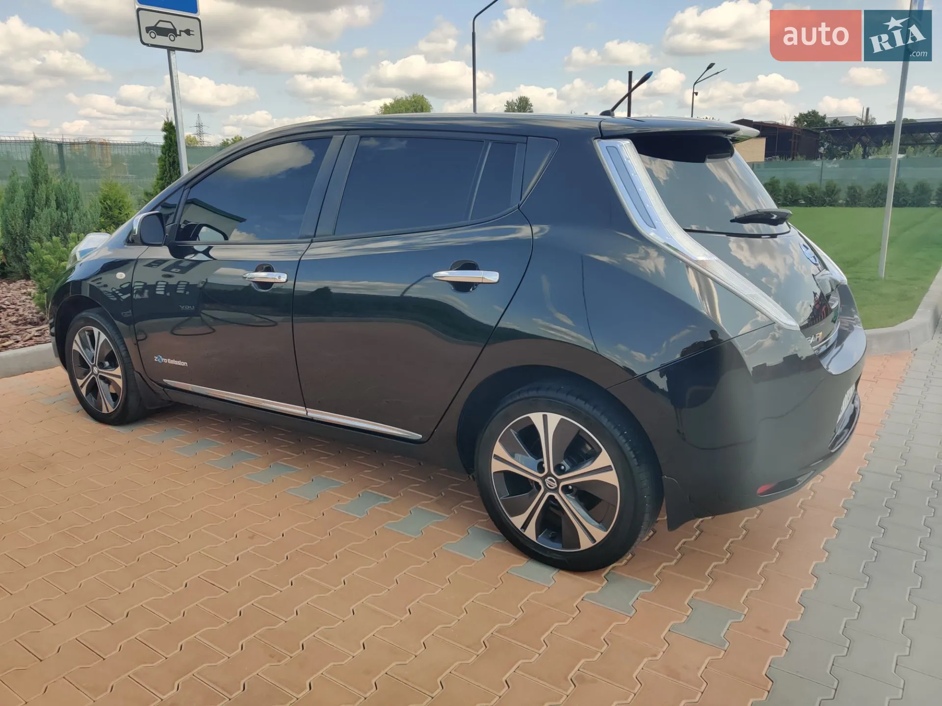2014 Nissan Leaf - мініатюра 4