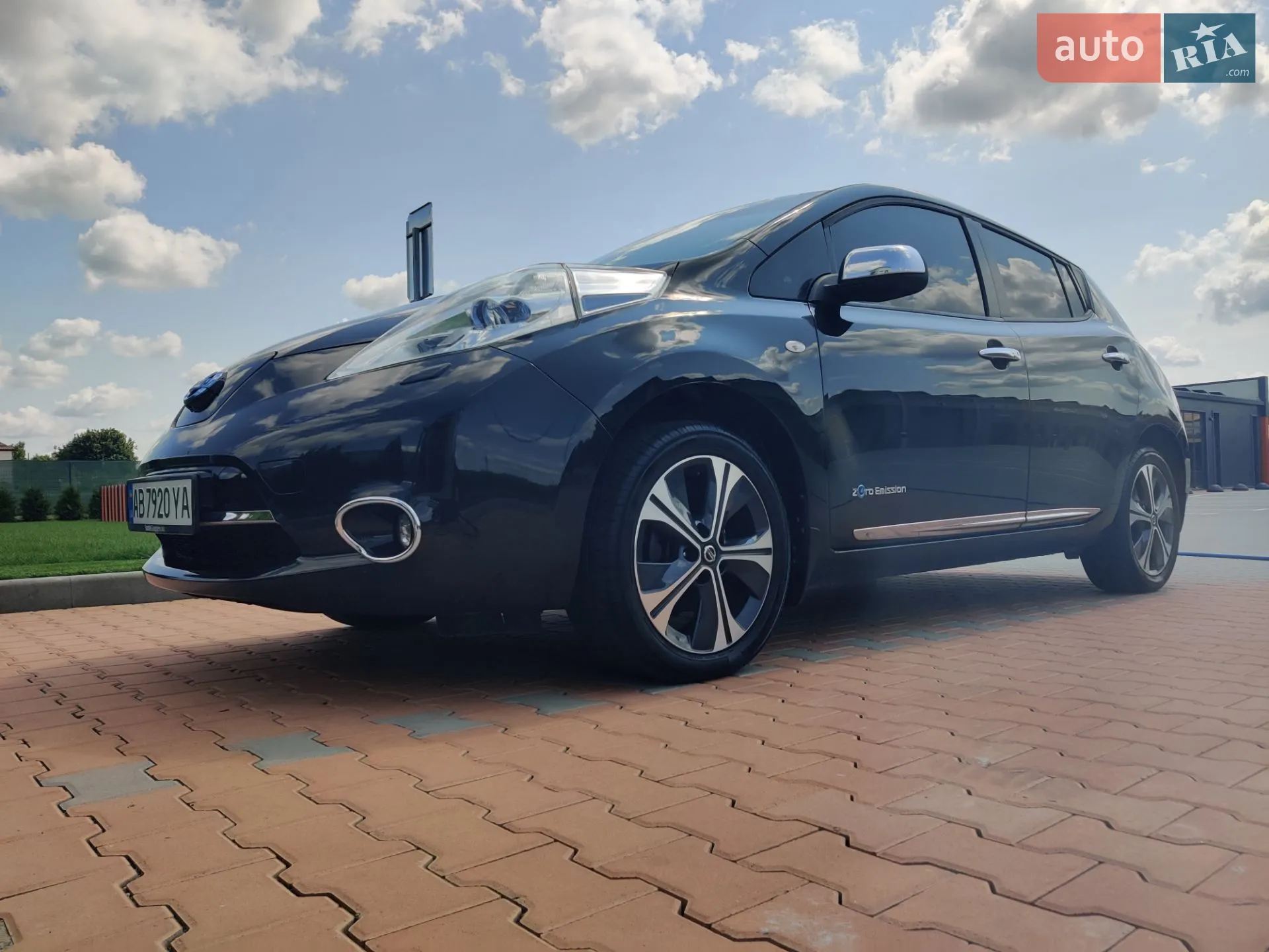 2014 Nissan Leaf - мініатюра 8