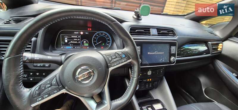 Хэтчбек Nissan Leaf 2021 в Харькове