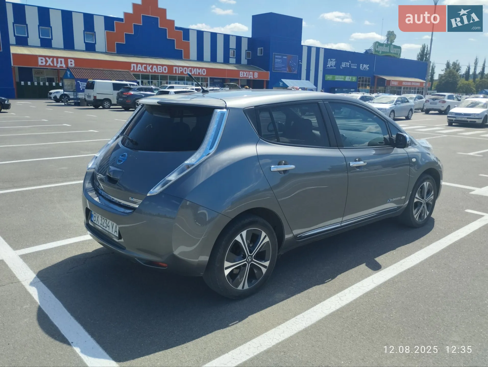 2014 Nissan Leaf - мініатюра 12