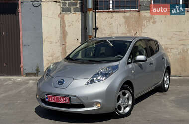 Хэтчбек Nissan Leaf 2012 в Калуше
