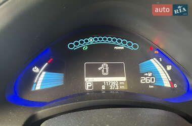 Хэтчбек Nissan Leaf 2016 в Одессе