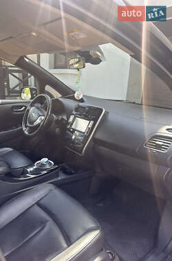 Хетчбек Nissan Leaf 2014 в Вінниці