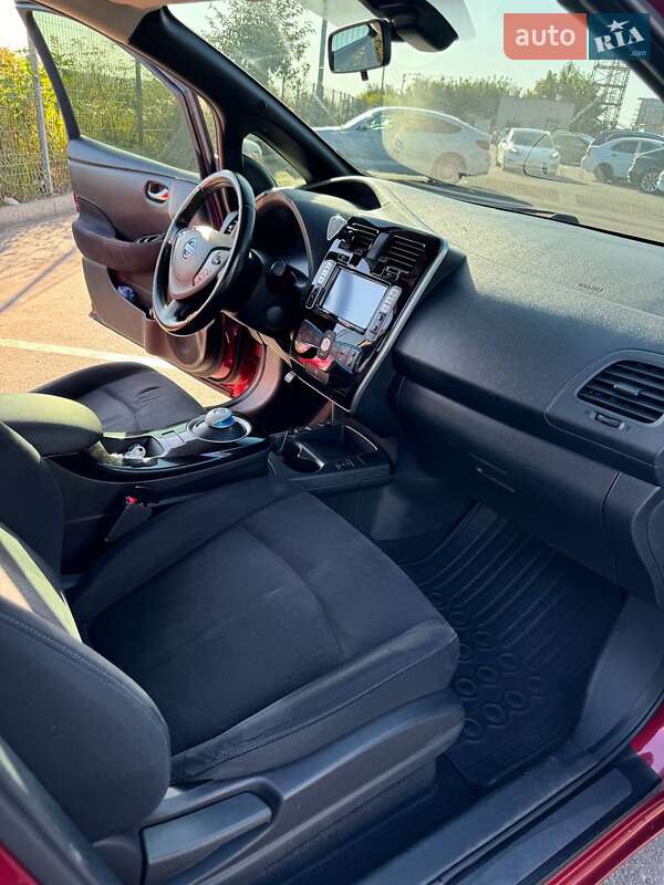 Хэтчбек Nissan Leaf 2014 в Виннице фото 14 Хэтчбек Nissan Leaf 2014 в Виннице