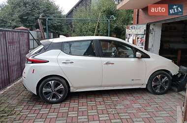 Хэтчбек Nissan Leaf 2018 в Шепетовке