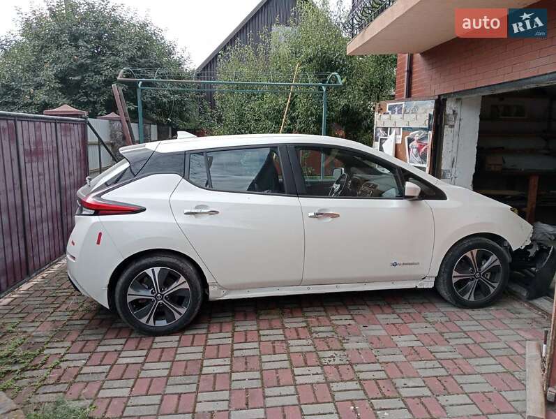 Nissan Leaf 2018
