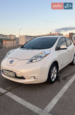 Хетчбек Nissan Leaf 2013 в Києві
